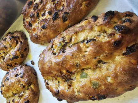 Butter Rosinen Stollen 